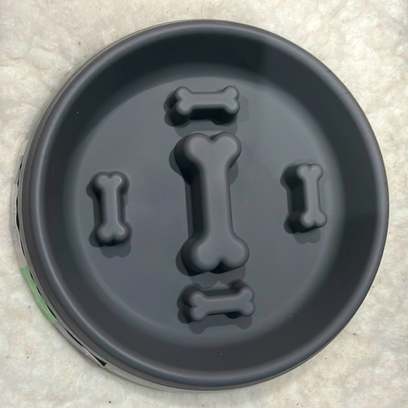 Top Paw slow- feeder bowl -NEW - Picture 1 of 3